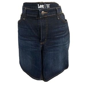 Lee Jeans Shorts women’s 20 Regular Fit Bermuda Mid Rise 52” Waist 22”Length.